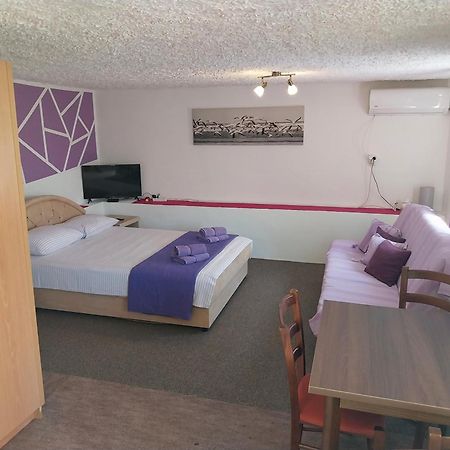 Petkovic Apartmani 2 Tivat Extérieur photo