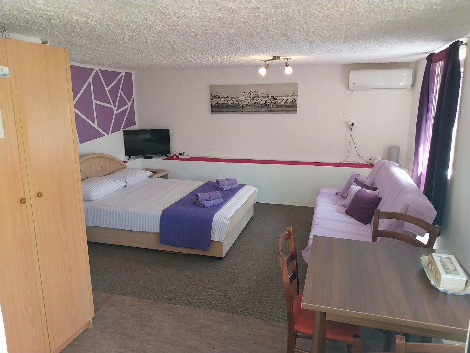 Petkovic Apartmani 2 Tivat Extérieur photo